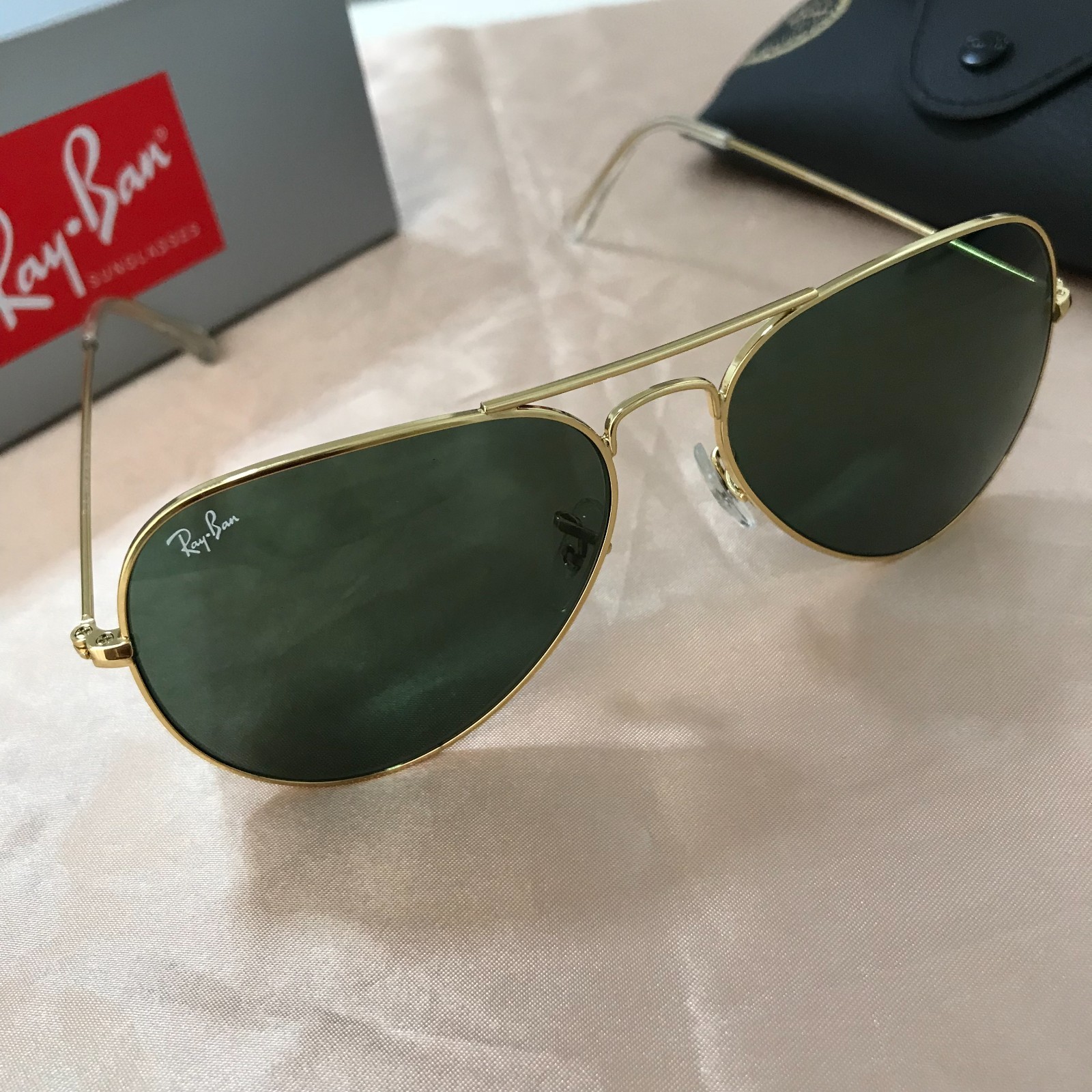 #5 RayBan Aviator Classic - Arista Gold G-15 RB3025