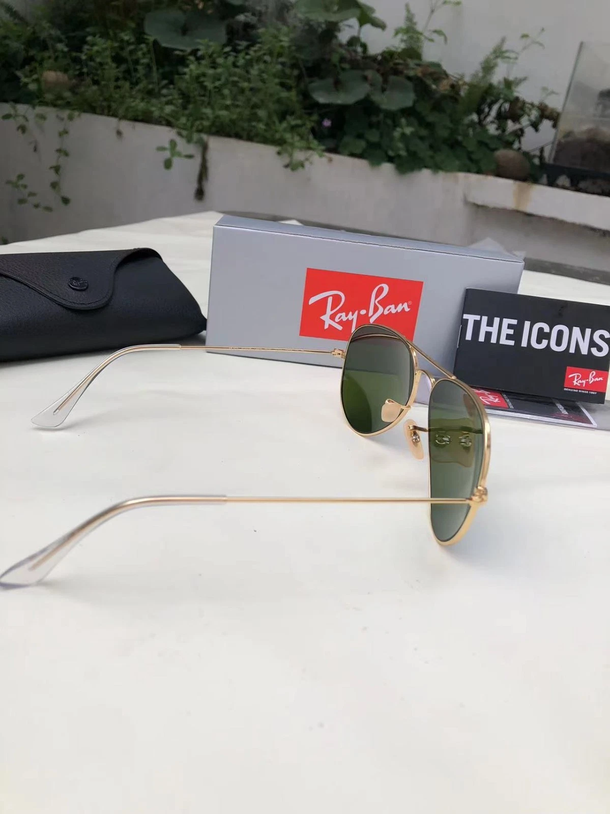 RayBan Aviator Classic - Gold Frame Glass Ice Blue RB3025 Thumbnail 1