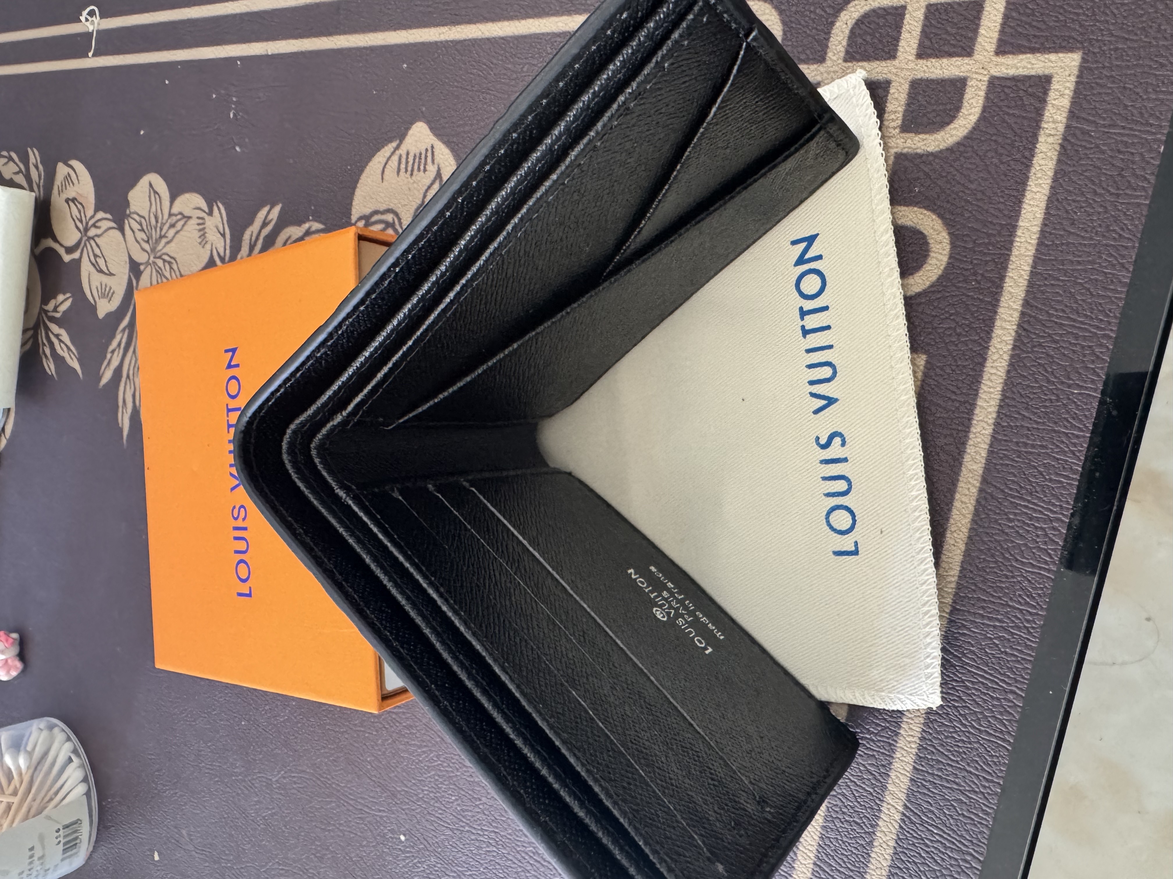 #6 Louis Vuitton Monogram Shadow Bifold Wallet Thumbnail 1