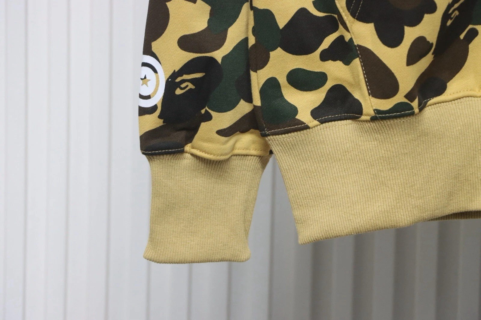 A Bathing Ape Men’s L Yellow/Green/Black Camo Shark Full Zip Bape Hoodie Thumbnail 5