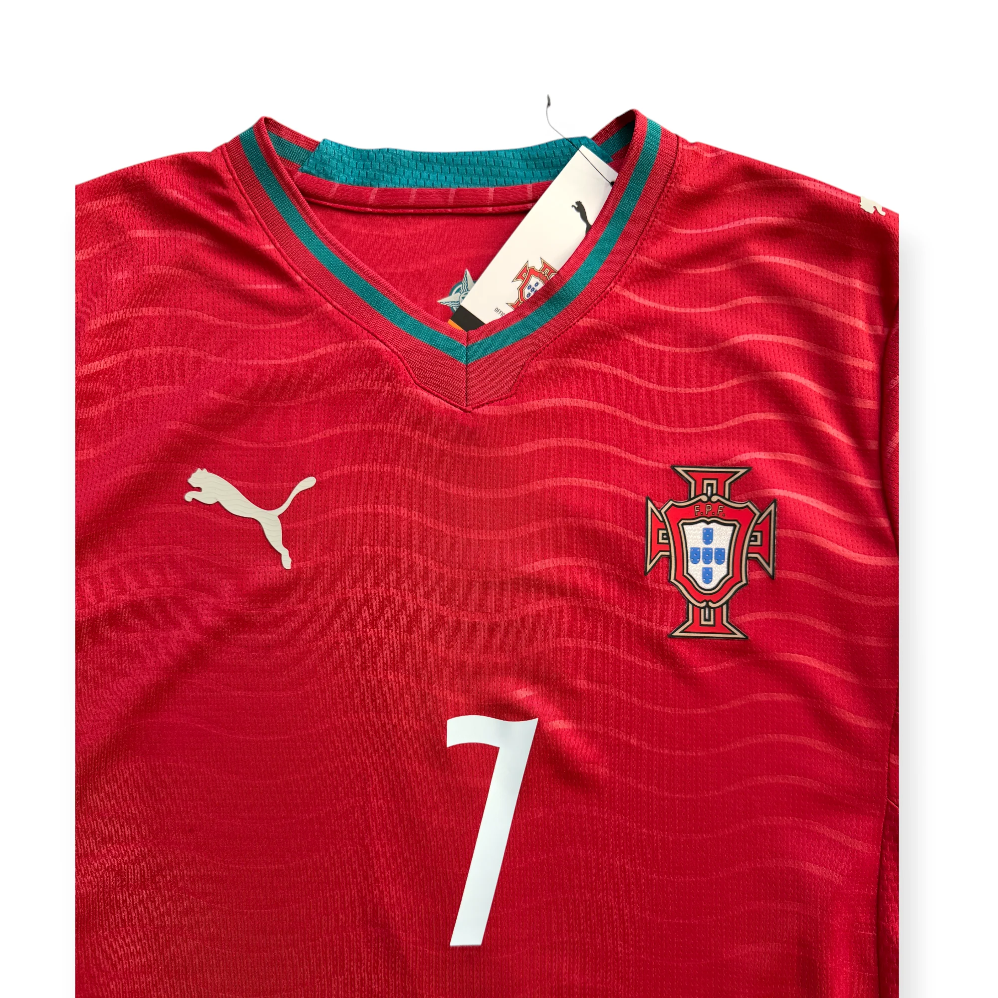 Cristiano Ronaldo #7 Portugal Puma 2026 World Cup Home Jersey - "Ocean Energy" Edition Thumbnail 8